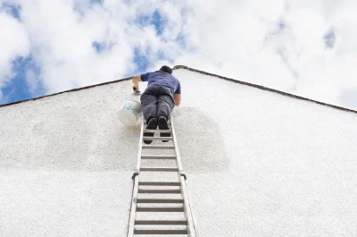 Peinture extérieure à Mesnils-sur-Iton — façades et ravalement